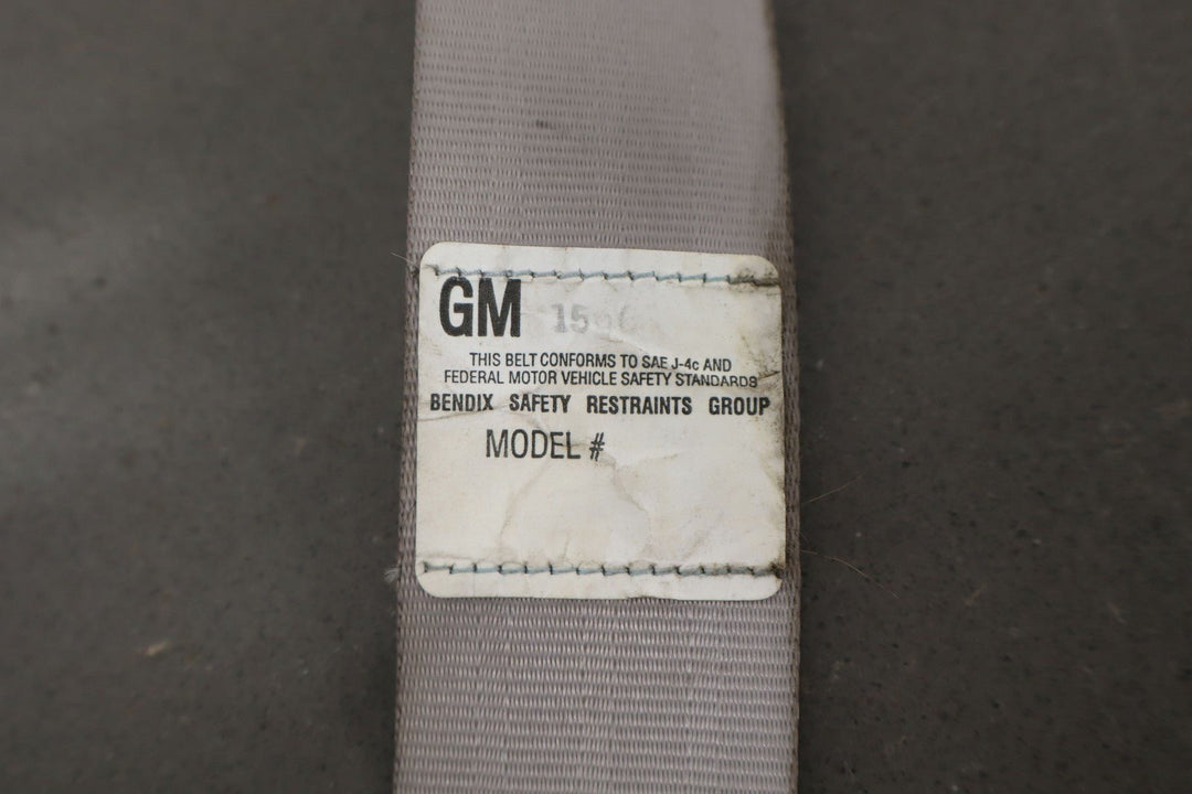 88 - 94 Chevy C/K Truck GMT400 Extended Cab Left Rear Seat Belt Gray 13i