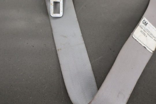 88 - 94 Chevy C/K Truck GMT400 Extended Cab Left Rear Seat Belt Gray 13i