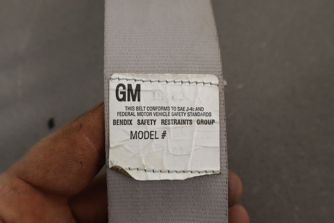 88 - 94 Chevy C/K Truck GMT400 Extended Cab Right Rear Seat Belt Gray 13i
