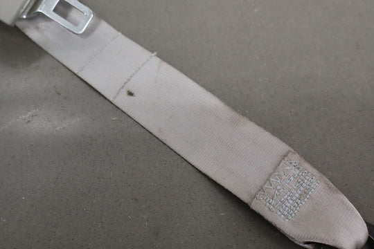 88 - 94 Chevy C/K Truck GMT400 Extended Cab Right Rear Seat Belt Gray 13i