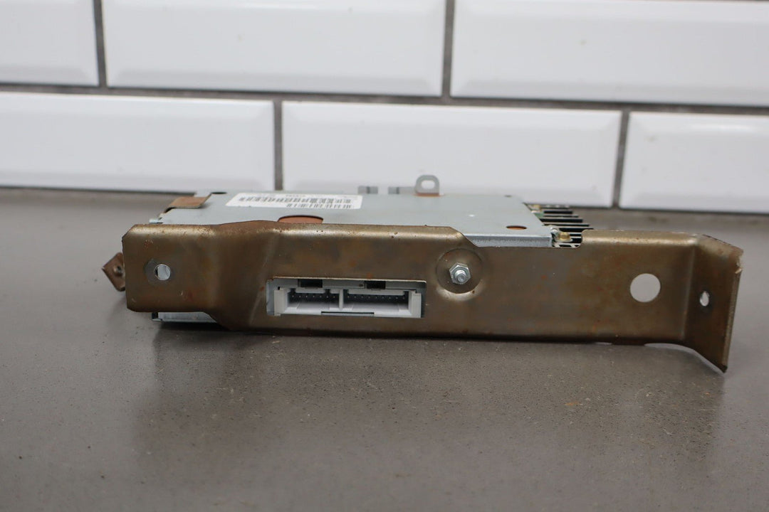 88 - 94 Chevy C/K Truck GMT400 Factory Radio Tape Player Equilizer Tested OEM