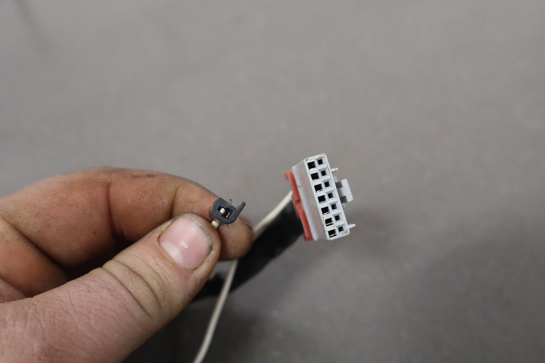 88 - 94 Chevy C/K Truck GMT400 Factory Radio Tape Player Equilizer Tested OEM