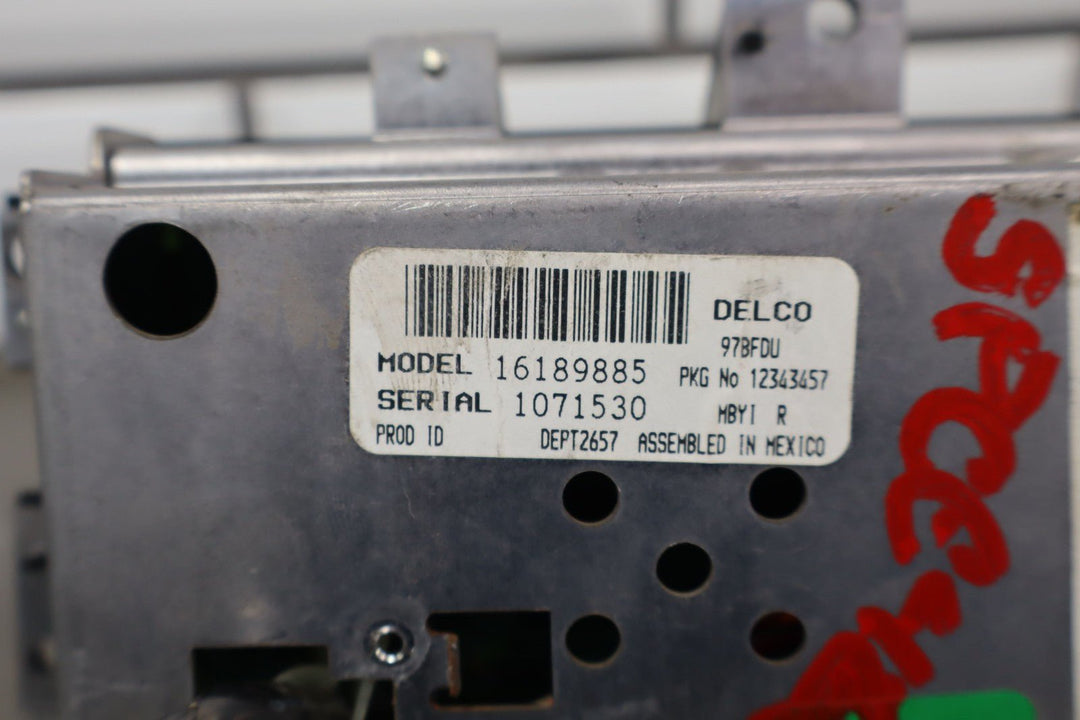 88 - 94 Chevy C/K Truck GMT400 Factory Radio Tape Player Equilizer Tested OEM