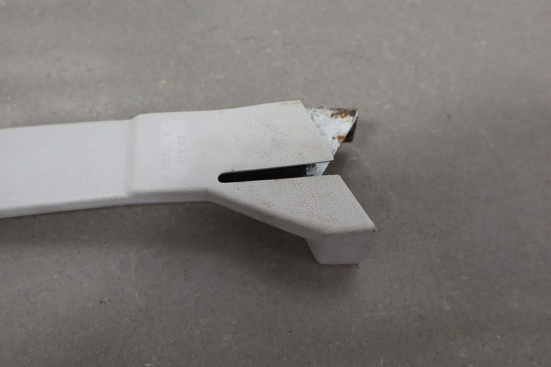 88 - 94 Chevy C/K Truck GMT400 Front Seat Belt Buckles Pair Left/Right OEM