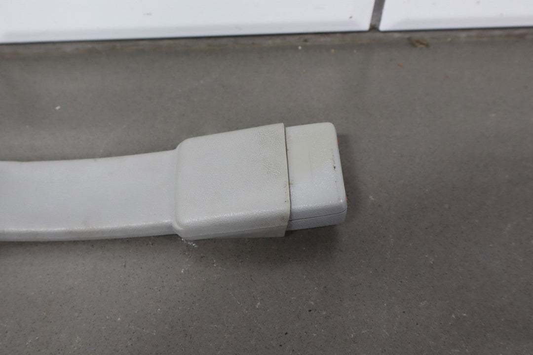 88 - 94 Chevy C/K Truck GMT400 Front Seat Belt Buckles Pair Left/Right OEM