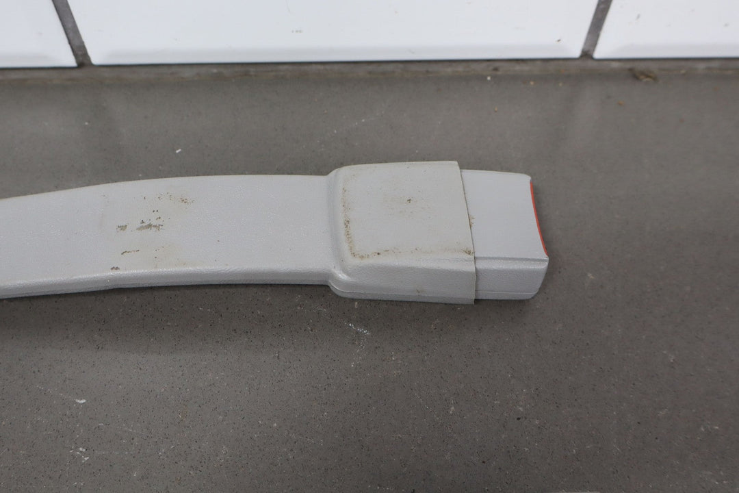 88 - 94 Chevy C/K Truck GMT400 Front Seat Belt Buckles Pair Left/Right OEM