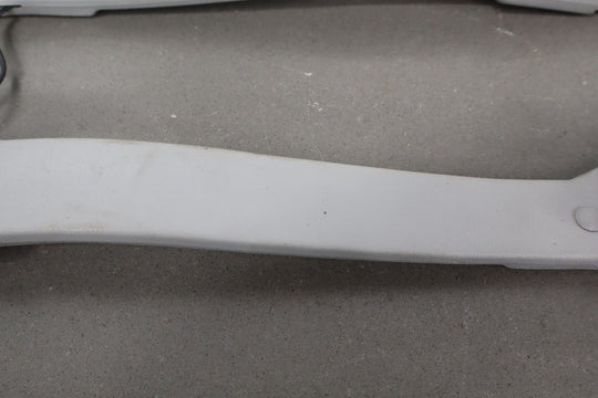 88 - 94 Chevy C/K Truck GMT400 Front Seat Belt Buckles Pair Left/Right OEM