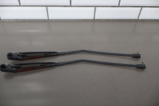 88 - 94 Chevy C/K Truck GMT400 OBS OEM Windshield Wiper Arms Pair Left/Right