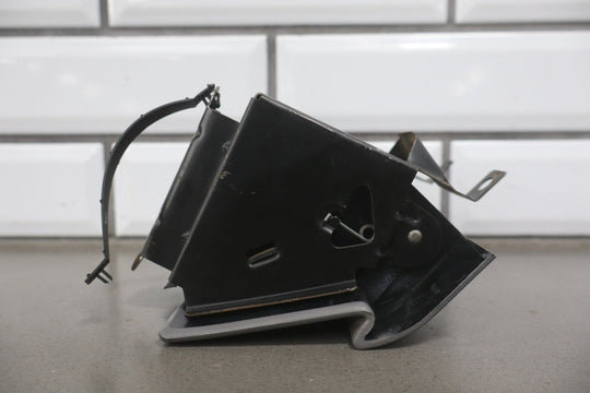 88 - 94 Chevy C/K Truck GMT400 OEM Ashtray Assembly Grey