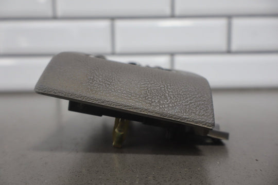 88 - 94 Chevy GMC C/K Truck GMT400 Right RH Dash Vent Gray OEM