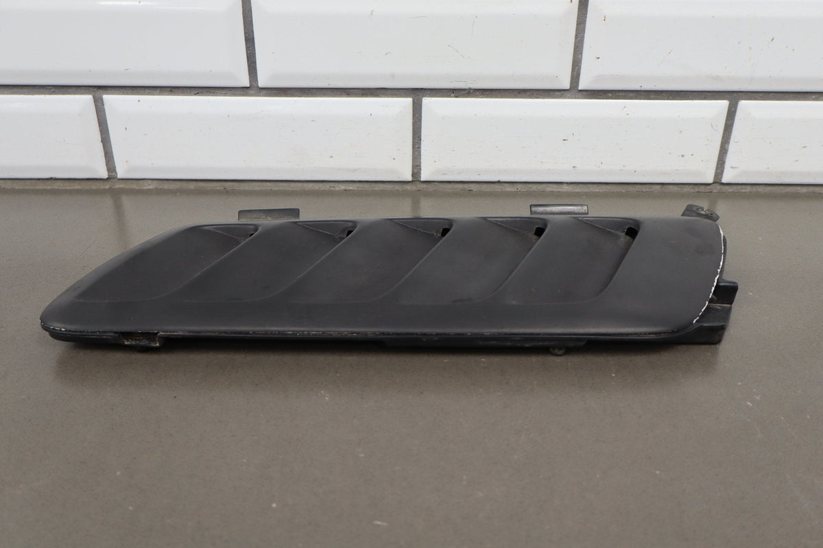 88-96 Pontiac Grand Prix Coupe Hood Vent Scoop Pair (Chip Fade)