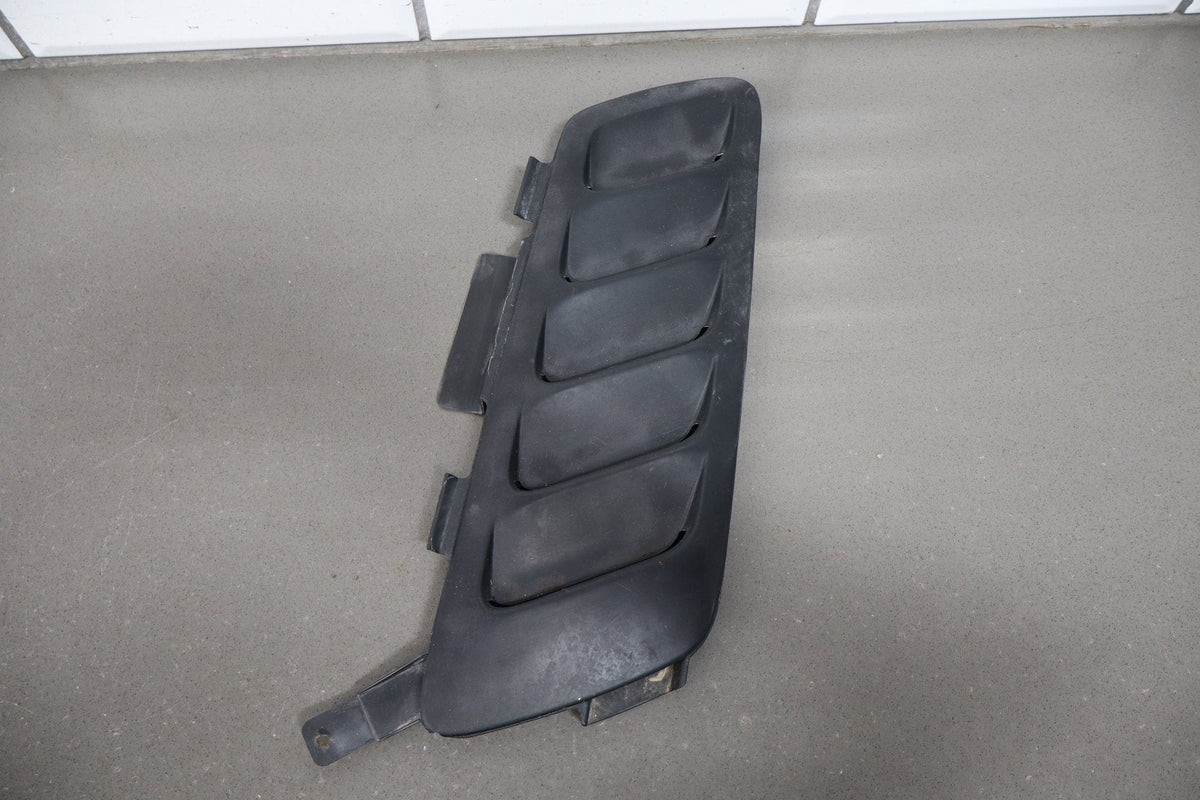 88-96 Pontiac Grand Prix Coupe Hood Vent Scoop Pair (Chip Fade)