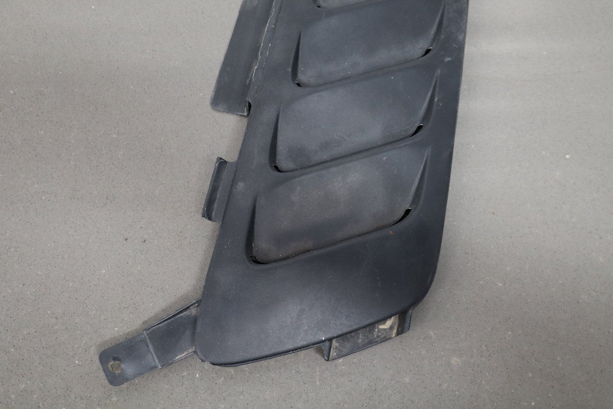 88-96 Pontiac Grand Prix Coupe Hood Vent Scoop Pair (Chip Fade)