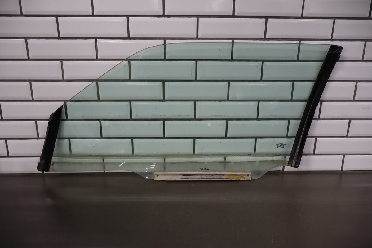 88-96 Pontiac Grand Prix Coupe Right Door Glass