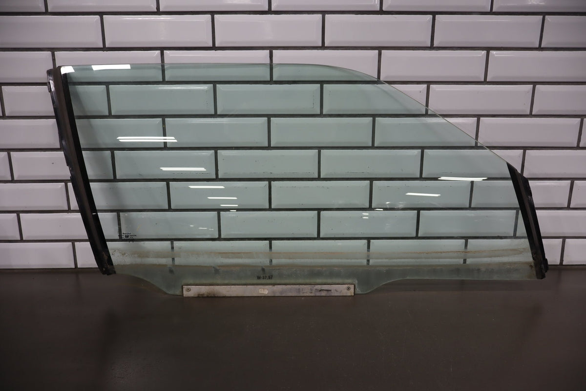 88-96 Pontiac Grand Prix Coupe Right Door Glass