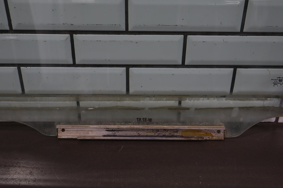 88-96 Pontiac Grand Prix Coupe Right Door Glass