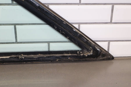88-96 Pontiac Grand Prix Coupe Right Quarter Glass Sail