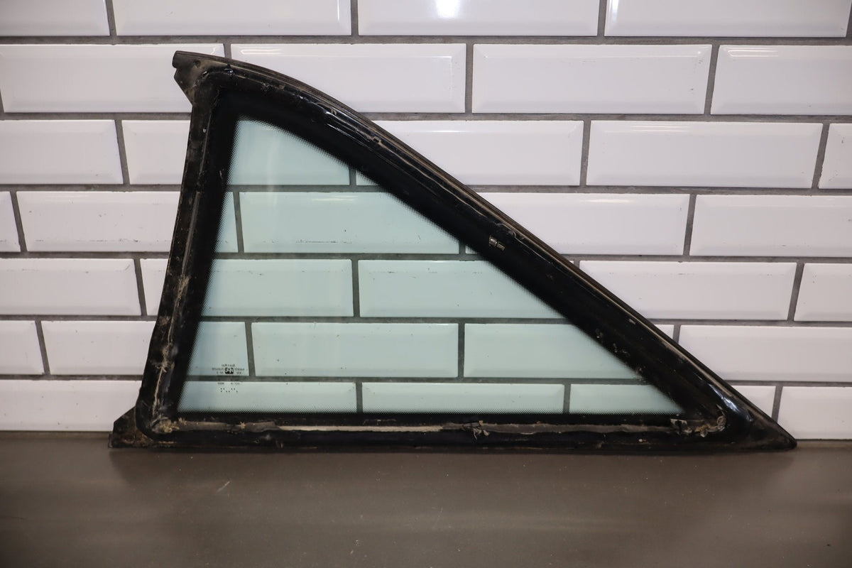 88-96 Pontiac Grand Prix Coupe Right Quarter Glass Sail