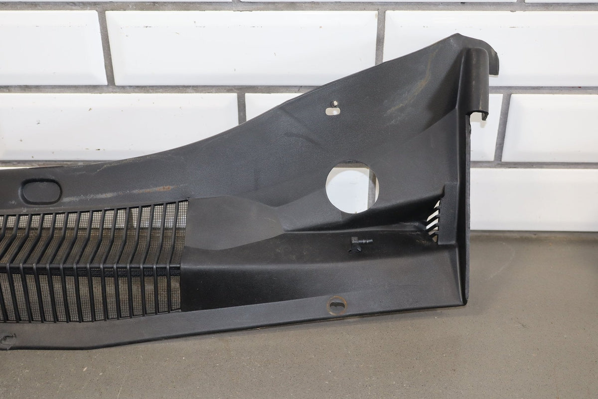 88-96 Pontiac Grand Prix Cowl Vent Panel Black Textured