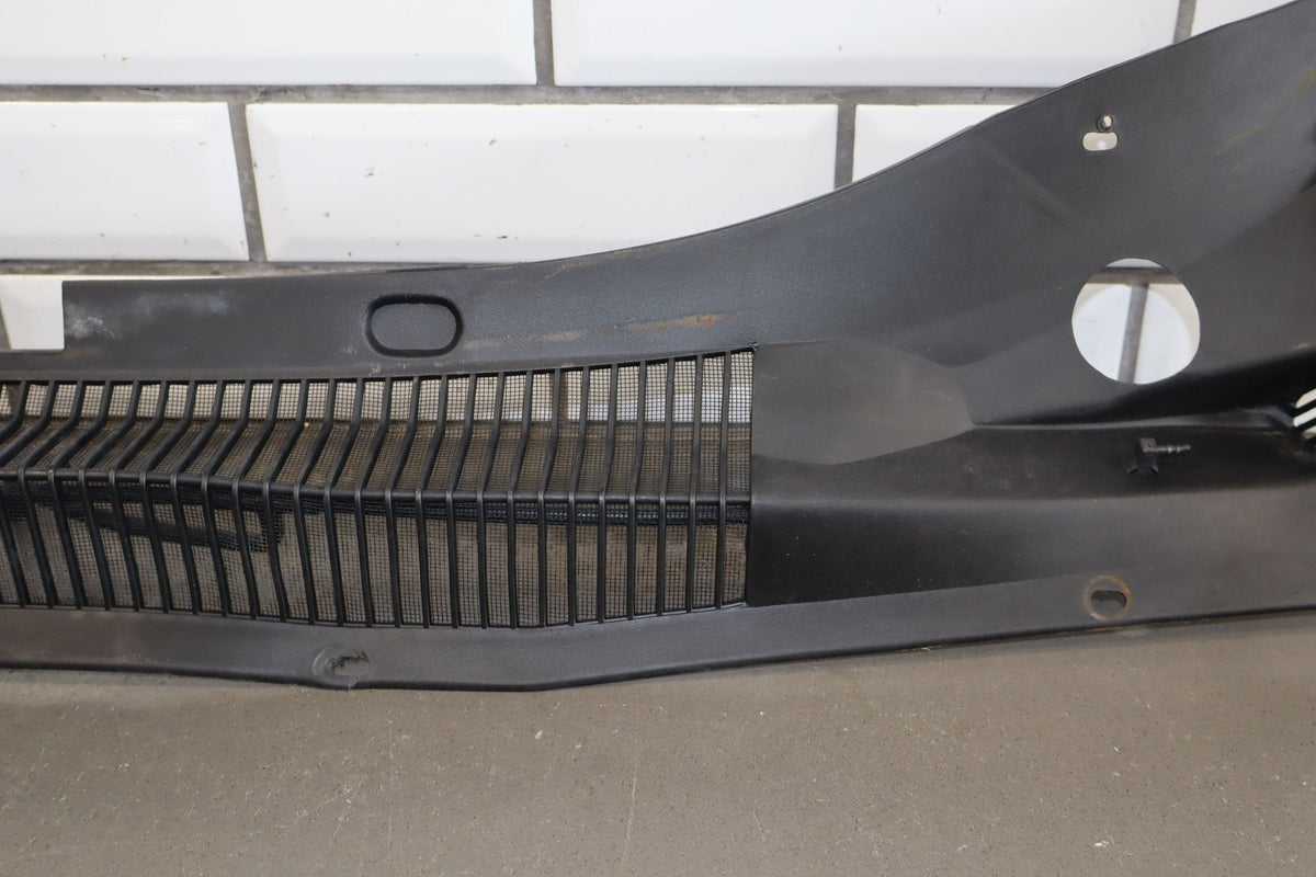 88-96 Pontiac Grand Prix Cowl Vent Panel Black Textured