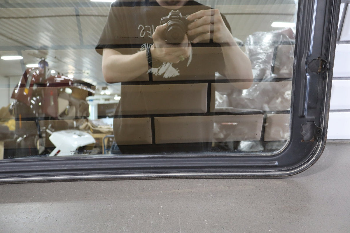 88-96 Pontiac Grand Prix Sunroof Glass Panel Only
