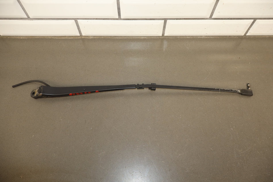 88-96 Pontiac Grand Prix Wiper Arm Pair No Blades