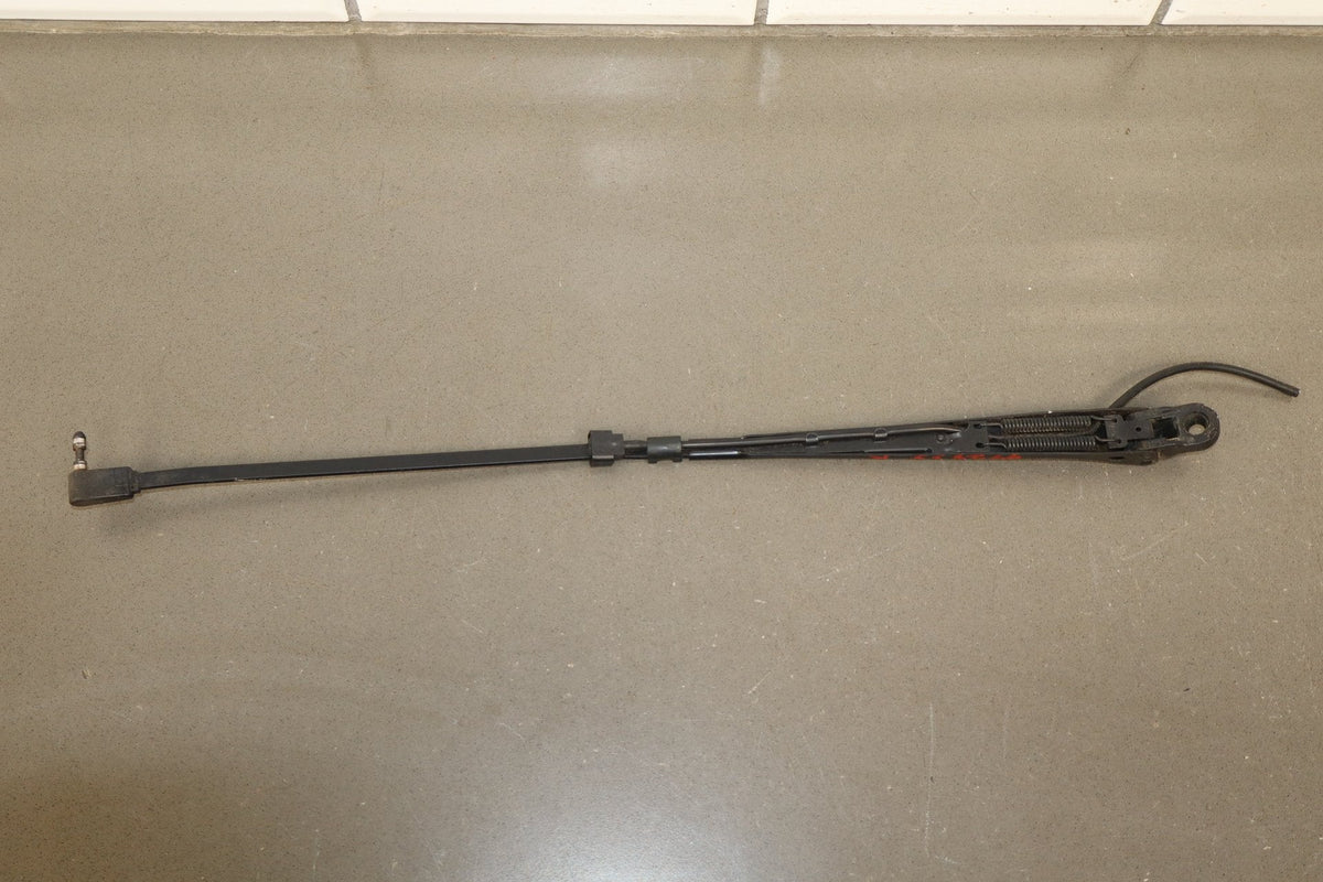 88-96 Pontiac Grand Prix Wiper Arm Pair No Blades