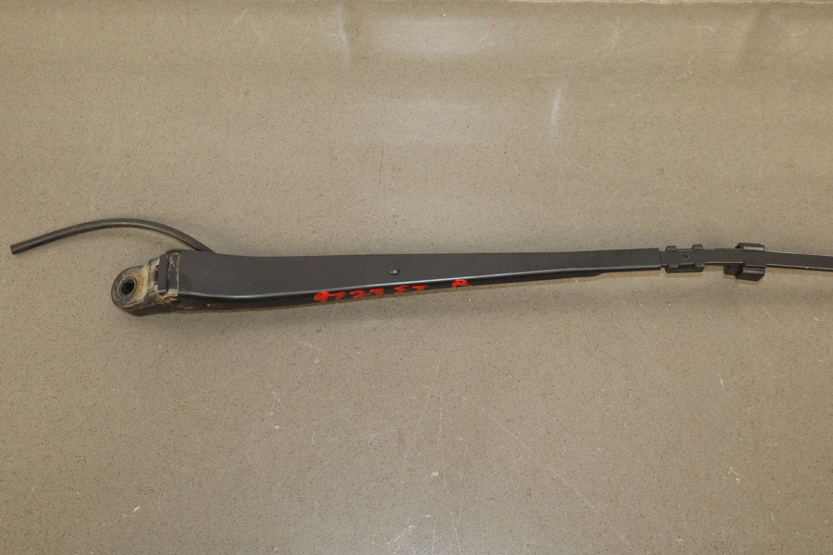 88-96 Pontiac Grand Prix Wiper Arm Pair No Blades