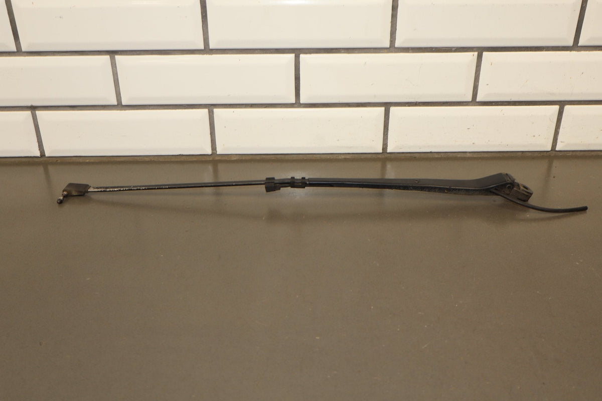 88-96 Pontiac Grand Prix Wiper Arm Pair No Blades
