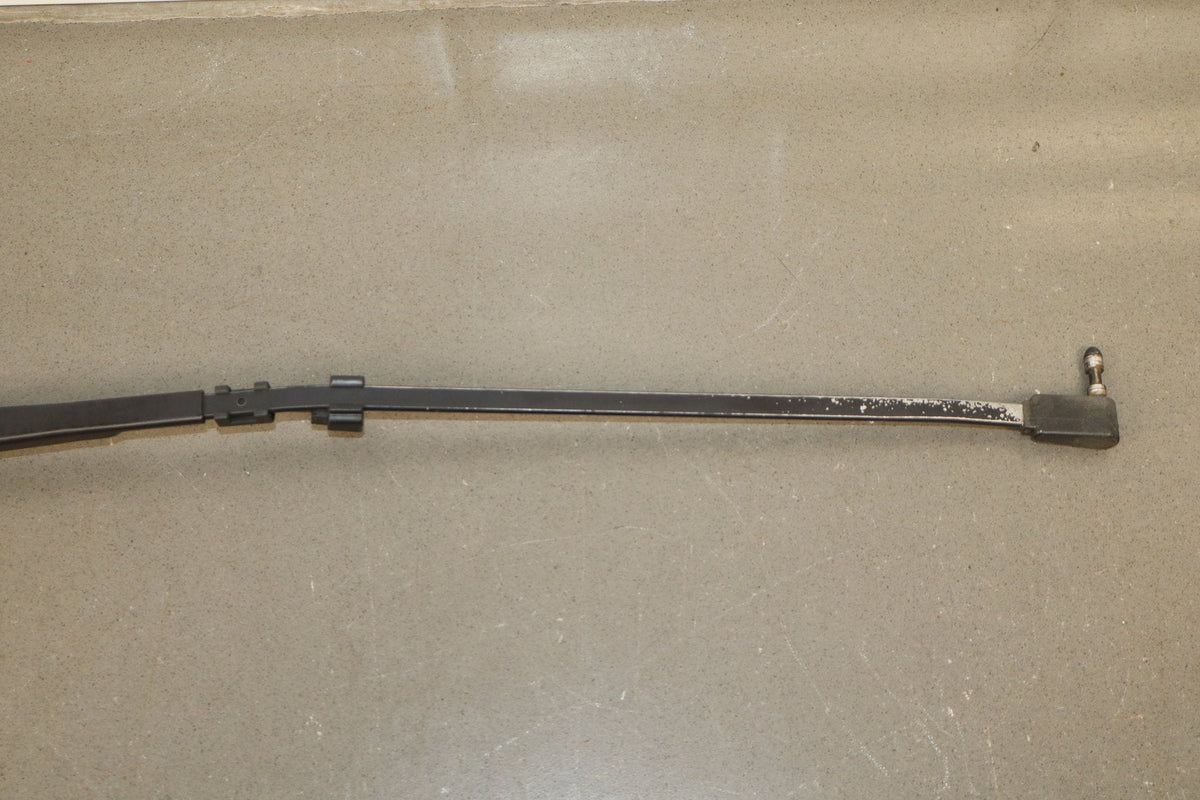 88-96 Pontiac Grand Prix Wiper Arm Pair No Blades