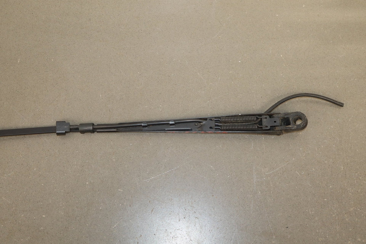 88-96 Pontiac Grand Prix Wiper Arm Pair No Blades