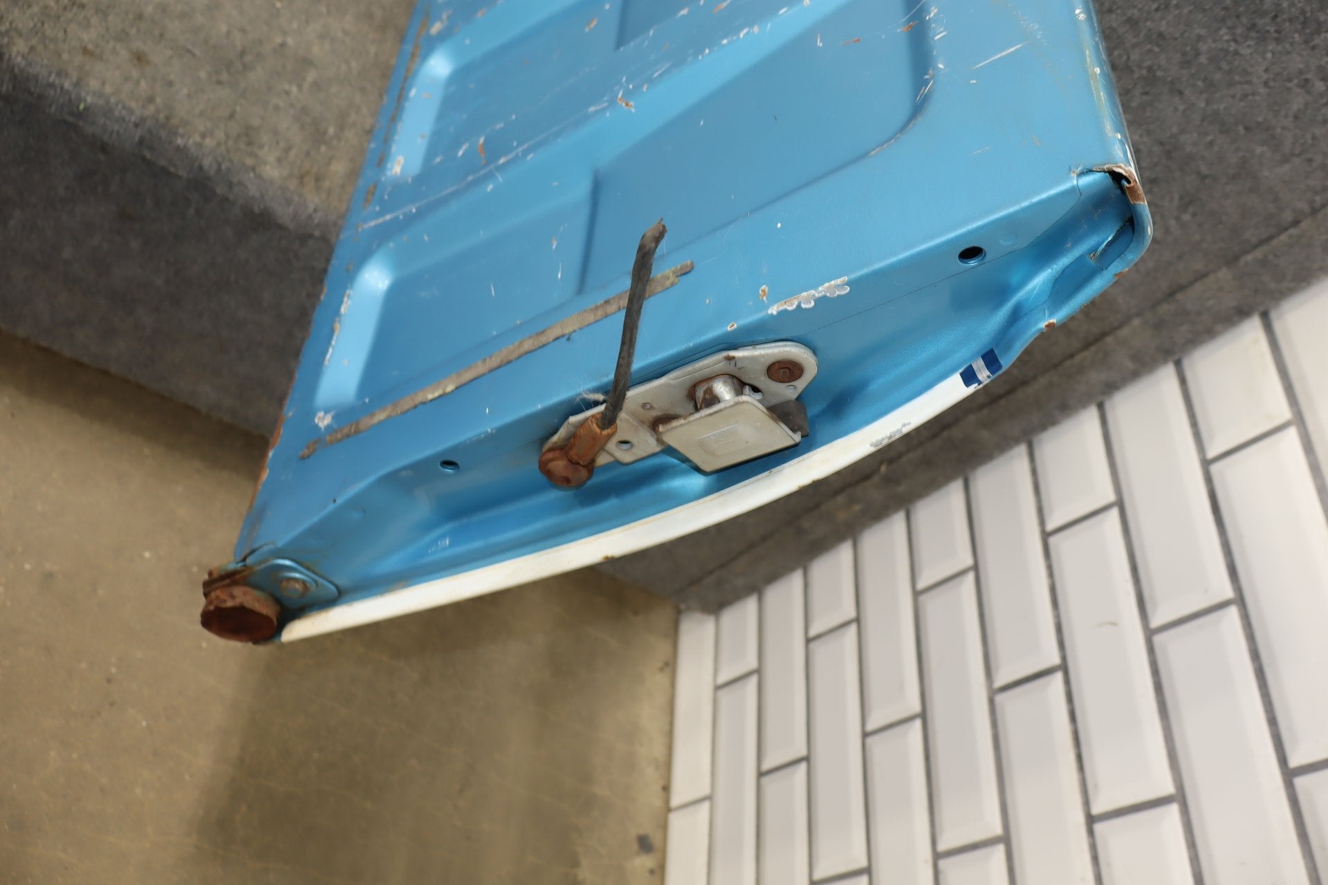 88-98 Chevy C/K Silverado GMT400 Fleetside Tailgate (OEM 12540227)