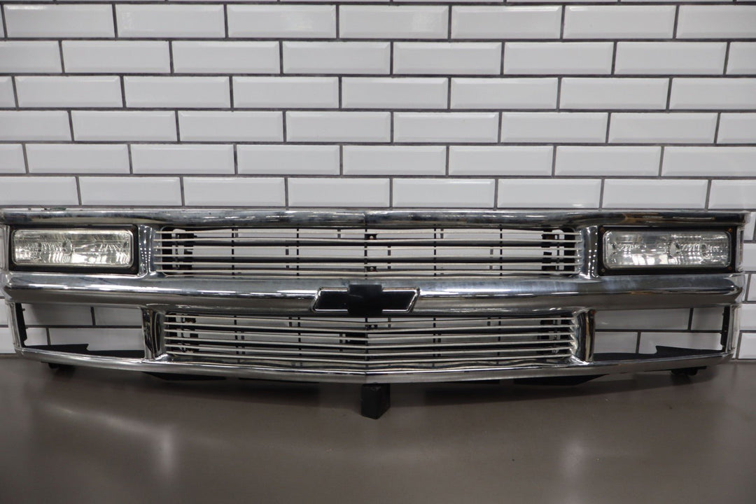 88 - 98 Chevy C/K Truck Chrome Grille with Lights