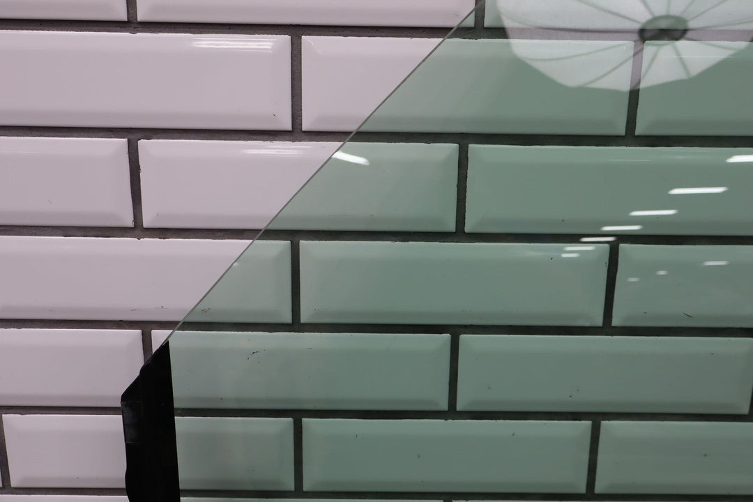 88 - 98 Chevy C/K Truck GMT400 Driver Left LH Door Glass/Window OEM