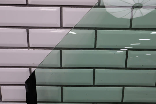 88 - 98 Chevy C/K Truck GMT400 Driver Left LH Door Glass/Window OEM