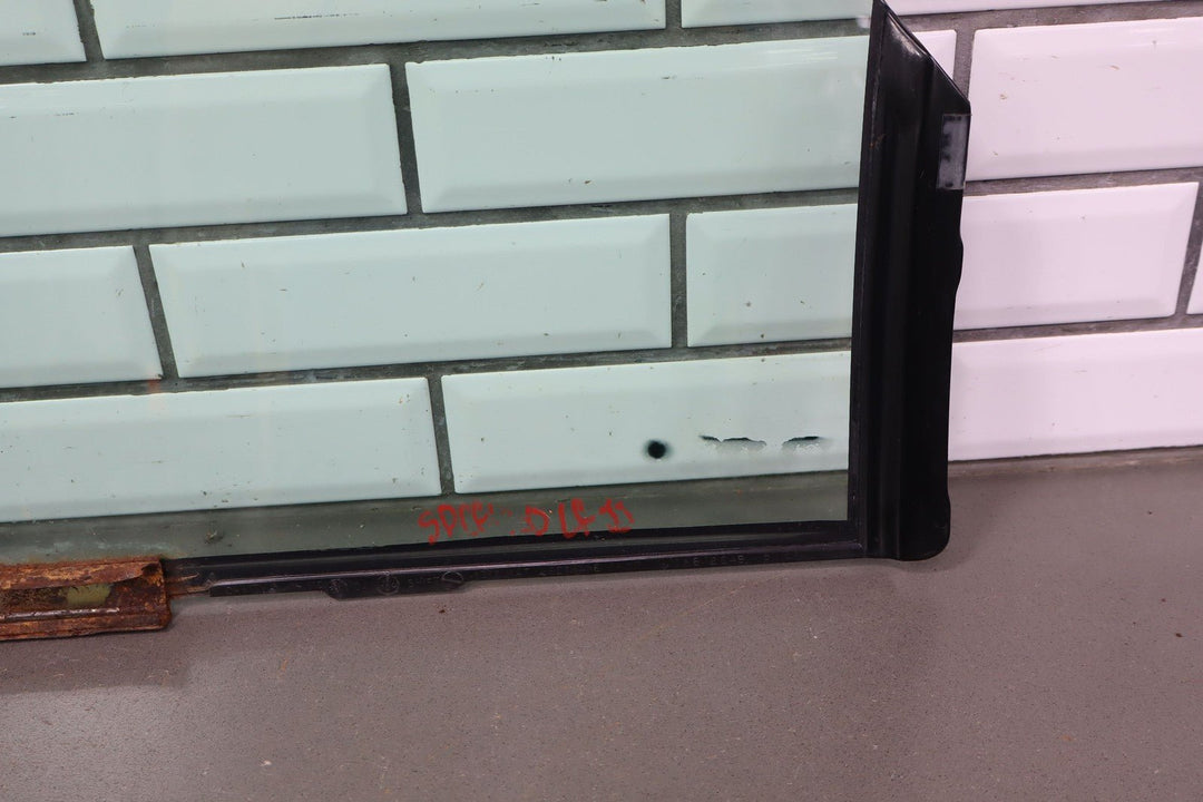 88 - 98 Chevy C/K Truck GMT400 Driver Left LH Door Glass/Window OEM