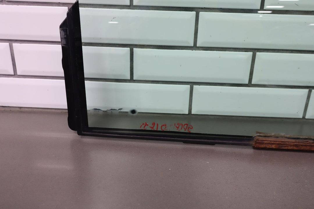 88 - 98 Chevy C/K Truck GMT400 Driver Left LH Door Glass/Window OEM