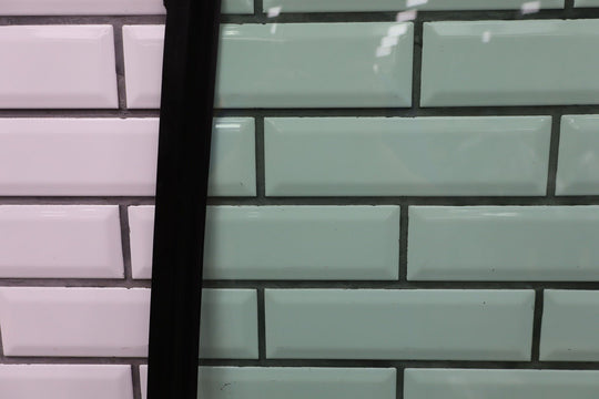 88 - 98 Chevy C/K Truck GMT400 Driver Left LH Door Glass/Window OEM