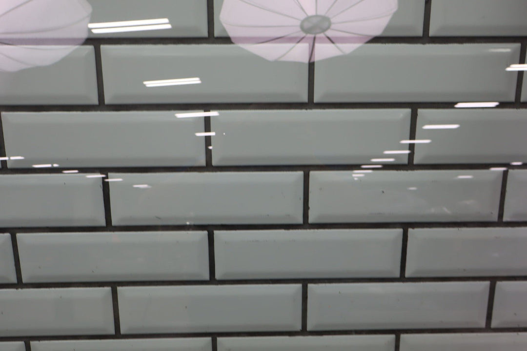 88 - 98 Chevy C/K Truck GMT400 Driver Left LH Door Glass/Window OEM