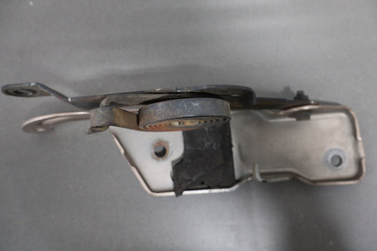 88 - 98 Chevy C/K Truck GMT400 OBS OEM Hood Hinges Left/Right (Light Autumnwood)