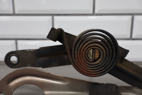 88 - 98 Chevy C/K Truck GMT400 OBS OEM Hood Hinges Left/Right (Light Autumnwood)