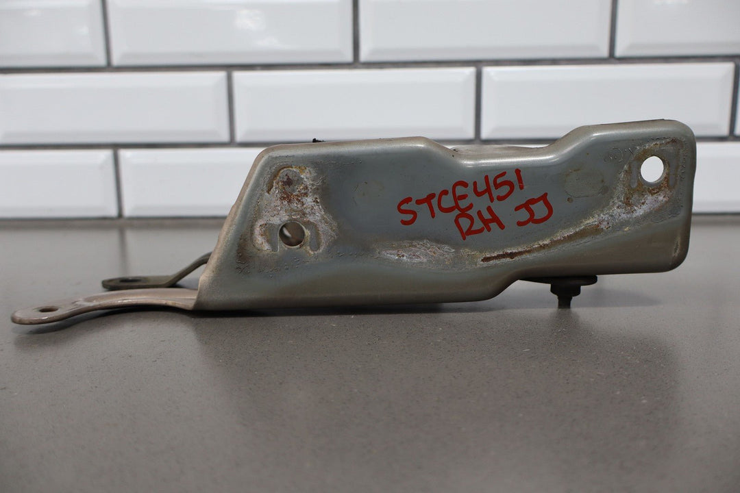 88 - 98 Chevy C/K Truck GMT400 OBS OEM Hood Hinges Left/Right (Light Autumnwood)