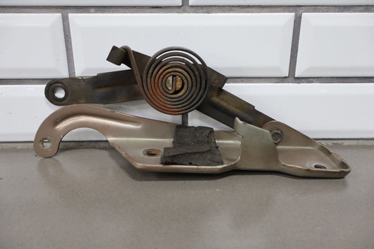 88 - 98 Chevy C/K Truck GMT400 OBS OEM Hood Hinges Left/Right (Light Autumnwood)