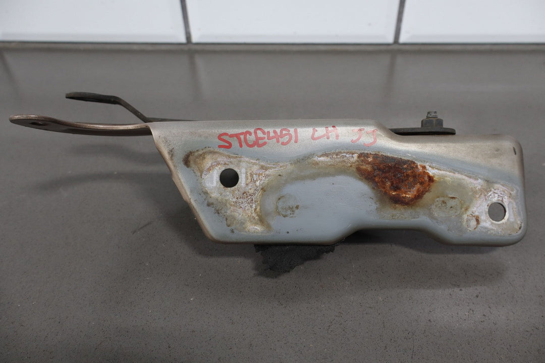 88 - 98 Chevy C/K Truck GMT400 OBS OEM Hood Hinges Left/Right (Light Autumnwood)