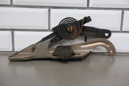 88 - 98 Chevy C/K Truck GMT400 OBS OEM Hood Hinges Left/Right (Light Autumnwood)