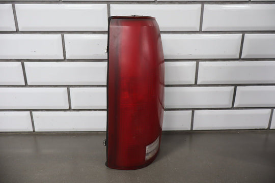 88 - 98 Chevy C/K Truck GMT400 OEM Tail Light Set Left/Right