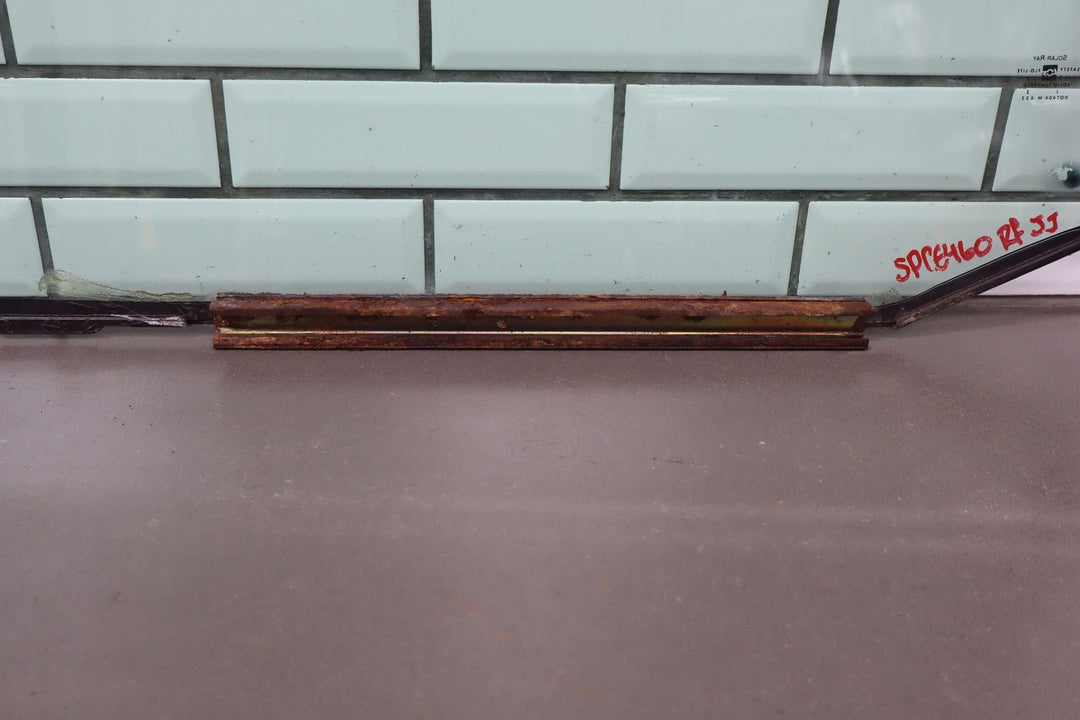 88 - 98 Chevy C/K Truck GMT400 Passenger Right RH Door Glass/Window OEM