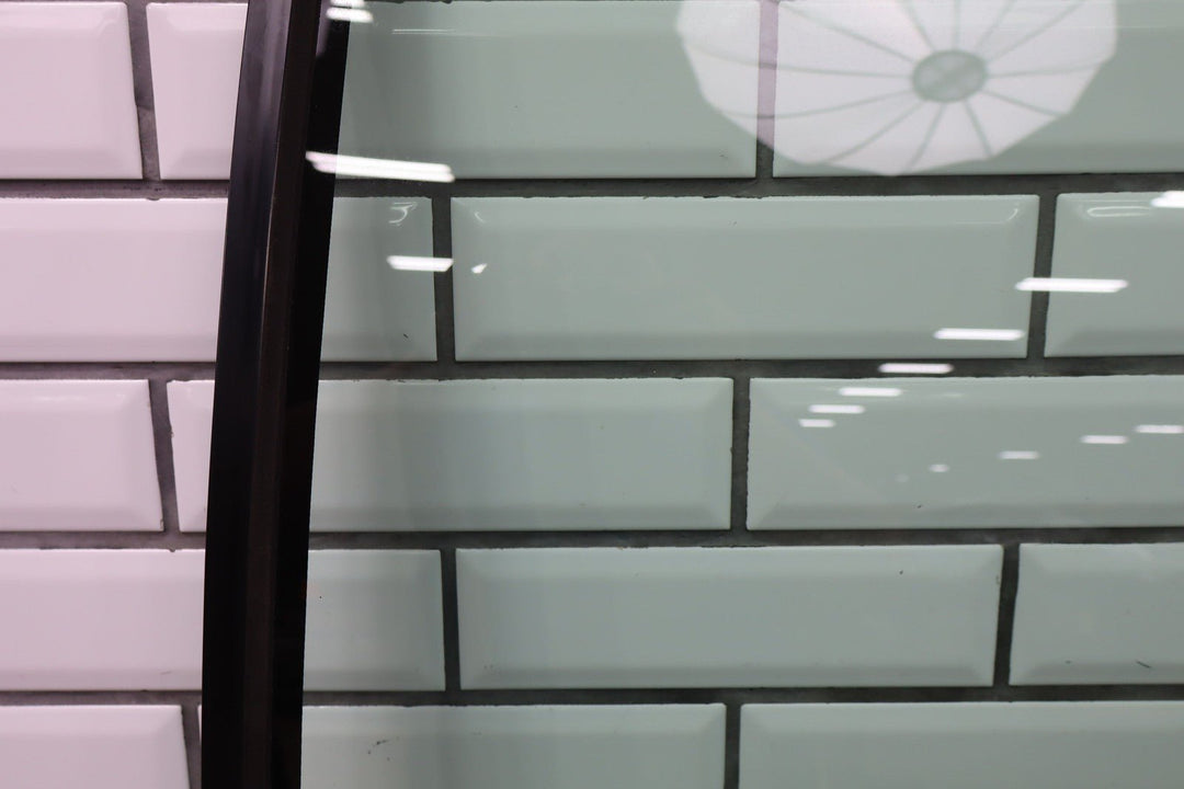 88 - 98 Chevy C/K Truck GMT400 Passenger Right RH Door Glass/Window OEM