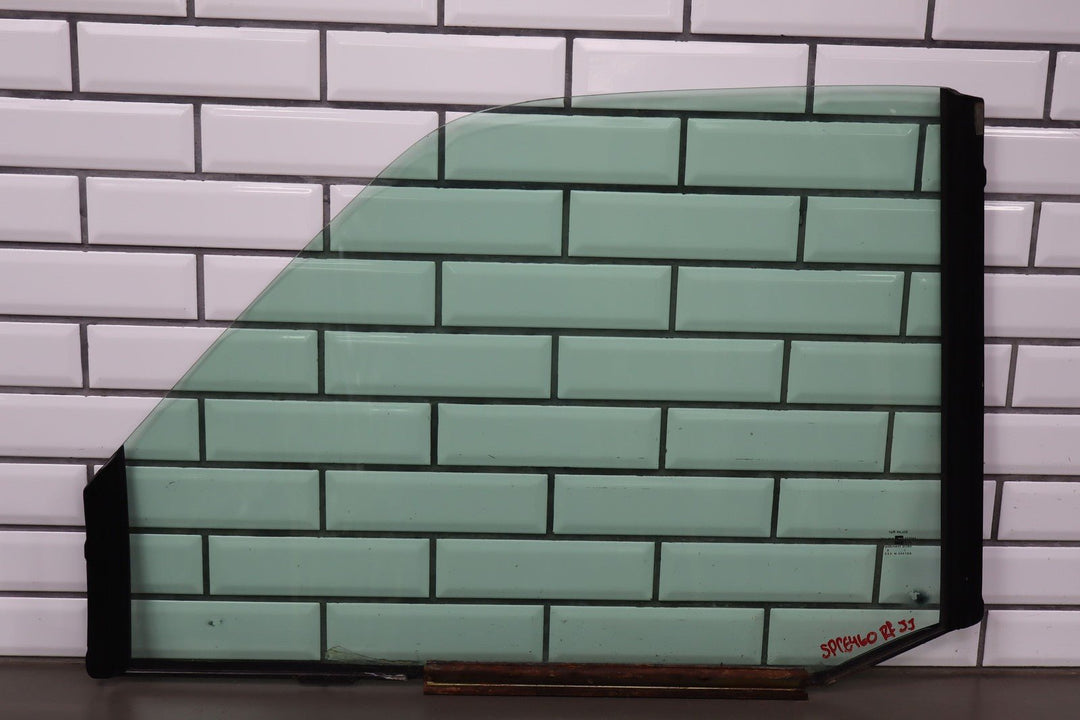 88 - 98 Chevy C/K Truck GMT400 Passenger Right RH Door Glass/Window OEM