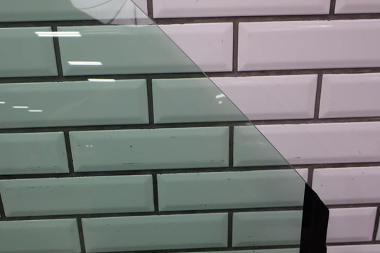 88 - 98 Chevy C/K Truck GMT400 Passenger Right RH Door Glass/Window OEM